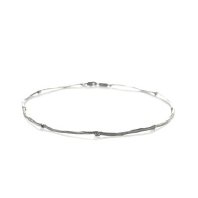collier avec grain en argent oxidé